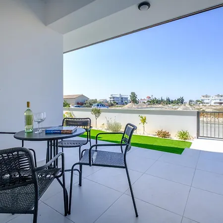 Chic & Elegant Hideaway - Your Luxury Escape