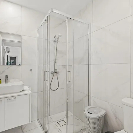 Apartament Chic & Elegant Hideaway - Your Luxury Escape Livadhia