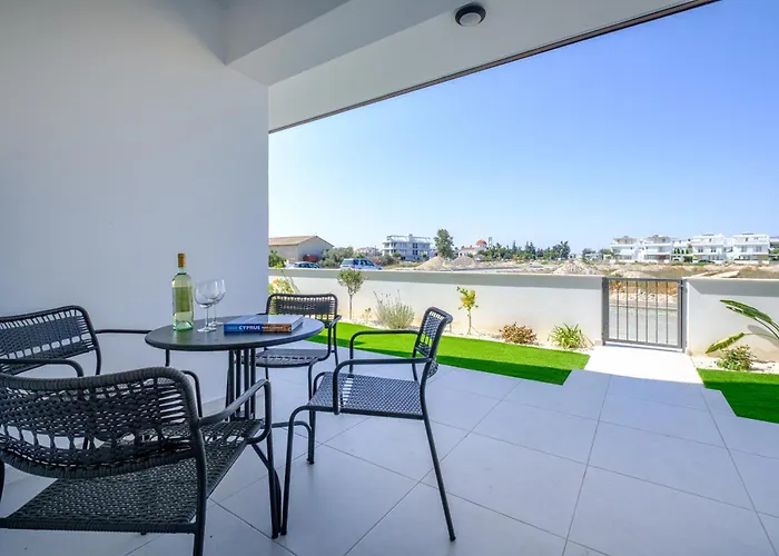 Chic & Elegant Hideaway - Your Luxury Escape