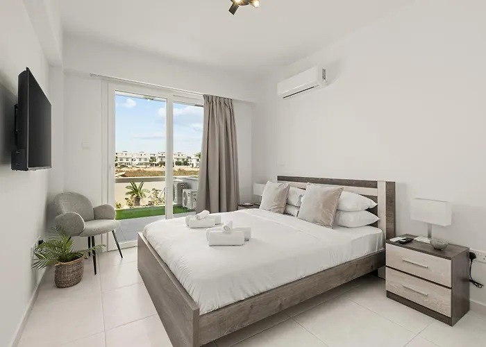 Chic & Elegant Hideaway - Your Luxury Escape